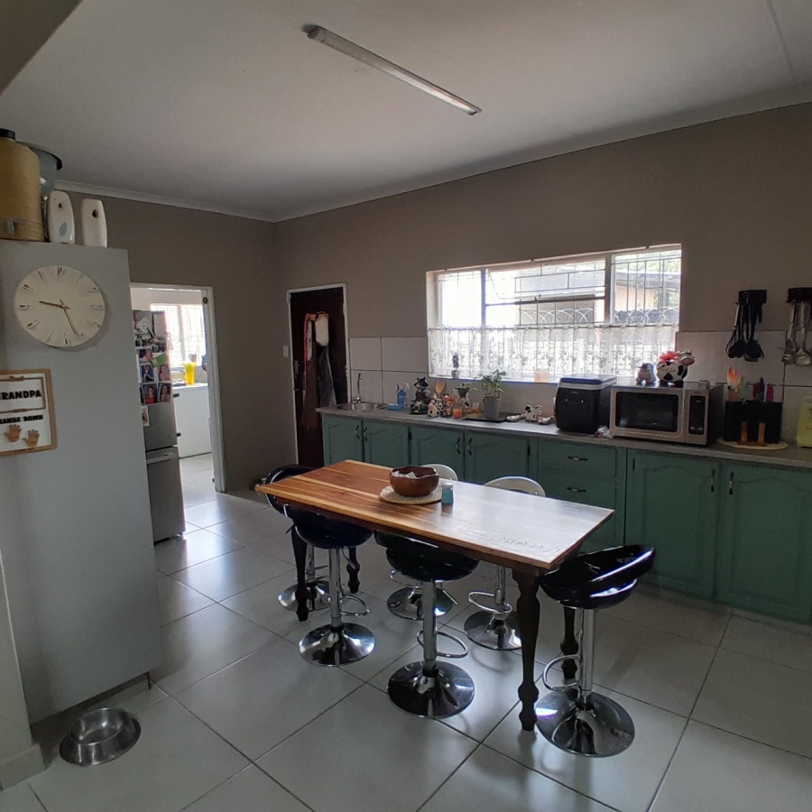 3 Bedroom Property for Sale in Bodorp North West